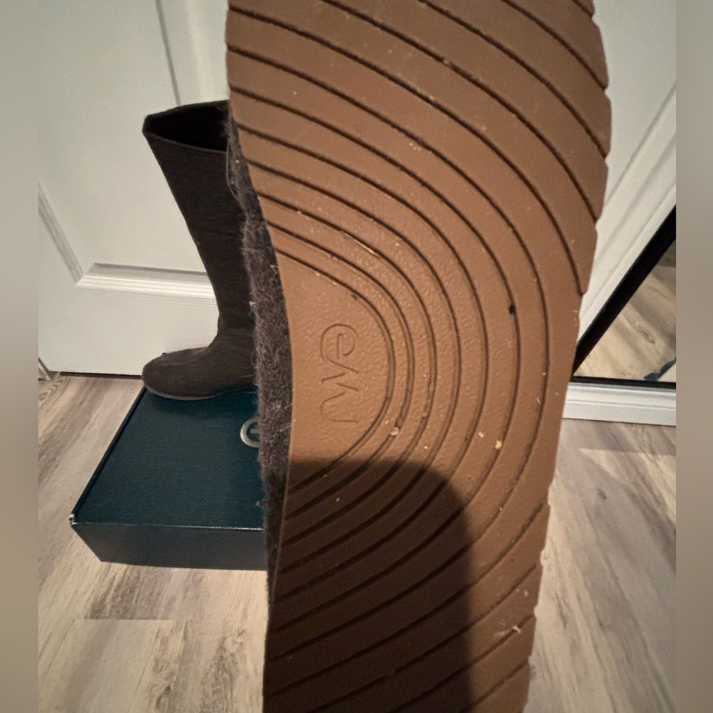 EMU Hamilton Hi Boots - Picture 7 of 10